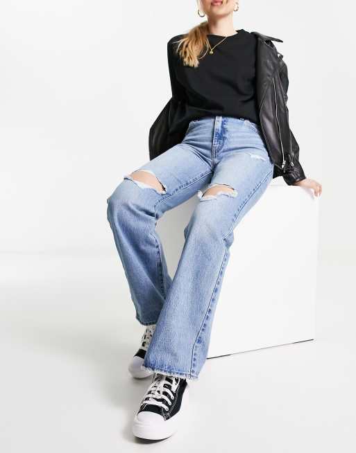 Levi's baggy knee rip bootcut flare jeans in light wash | ASOS