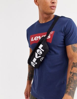 Levi's Banana bum bag black | ASOS