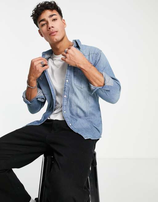 Levi's barstow denim shirt in light blue with pockets | ASOS