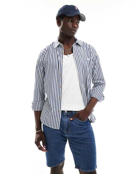 Levi's Battery batwing logo button down stripe poplin shirt in navy/white - view 1