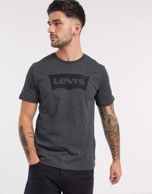 grey levi tshirt