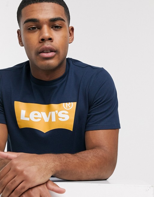 Levi's batwing logo t-shirt in navy