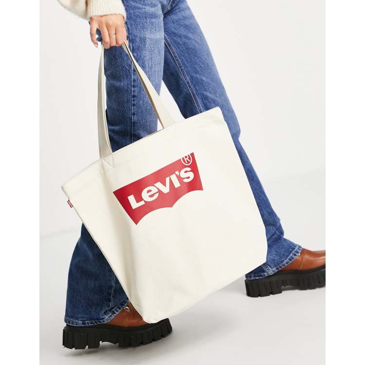 Batwing tote outlet levis