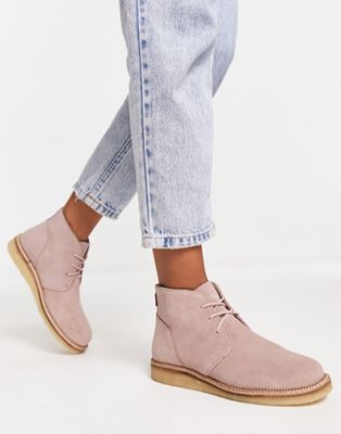 Levi's Bern suede boots in pink