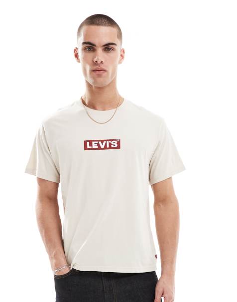 Levi's – Beżowy luźny T-shirt z logo w ramce - view 1