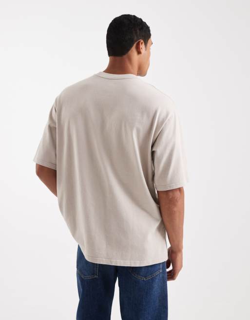 Levi's – Beżowy T-shirt oversize z rękawami do łokcia i logo batwing, 3 z 5