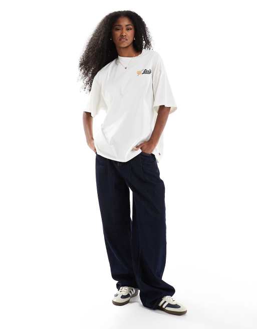 Levi's – Biały T-shirt oversize z nadrukiem z pomarańczami na plecach, 3 z 4