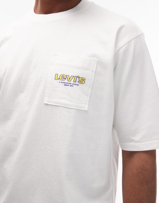 Levi's – Biały T-shirt z grafiką dwóch koni na plecach, 5 z 5