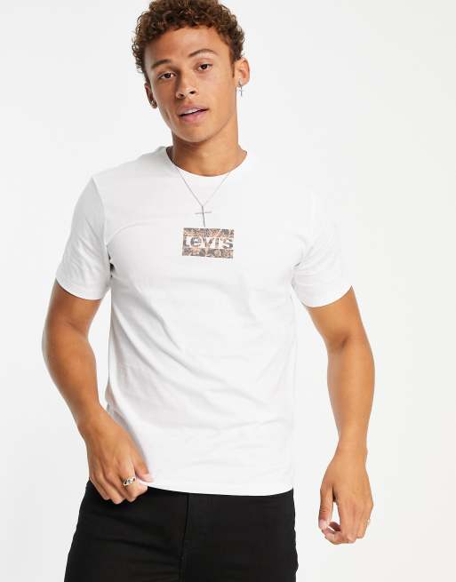 Levi's – Biały T-shirt z małym sportowym logo