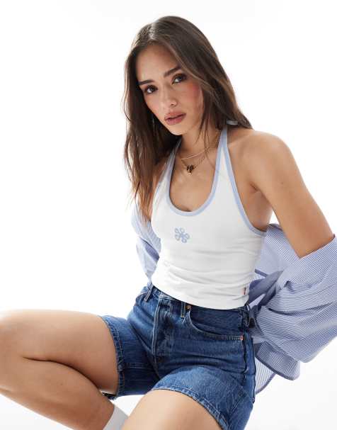 Levi's – Biały top z dekoltem halter i logo na środku - view 1