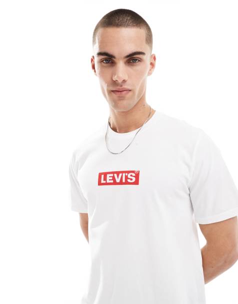 Levi's boxtab logo t-shirt relaxed fit in white - view 1