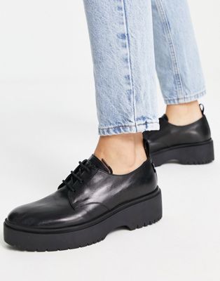 Levi's Bria chunky lace up shoes in black  - ASOS Price Checker