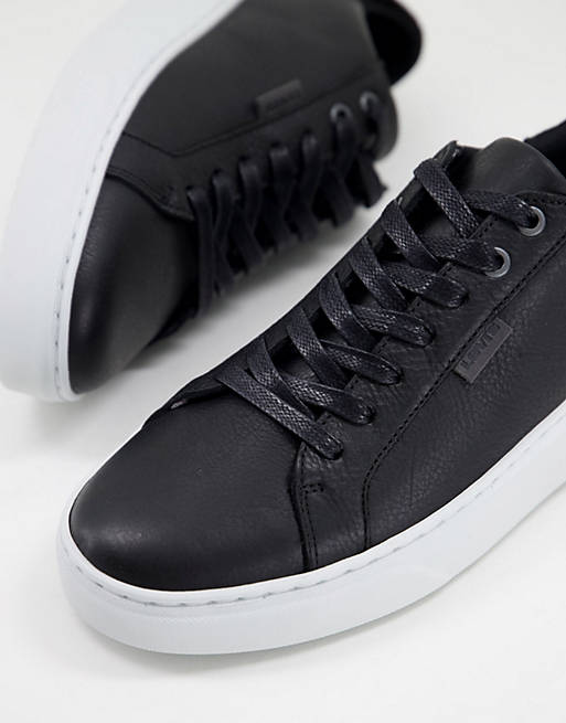 Levi's briones minimal lace up trainers in black