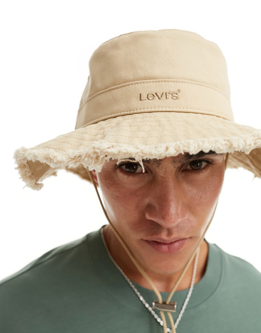 Levi's bucket hat in cream with logo-White