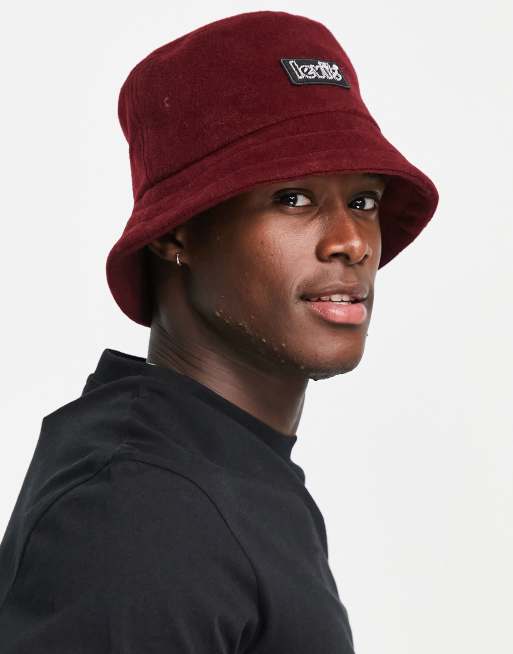 Levi's - Bucket hat van zachte polar fleece in bordeauxrood met logo
