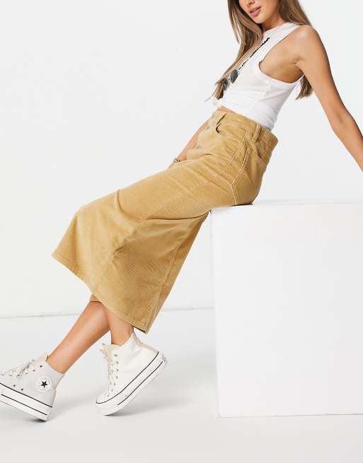 Levi's button front denim midi skirt in tan | ASOS