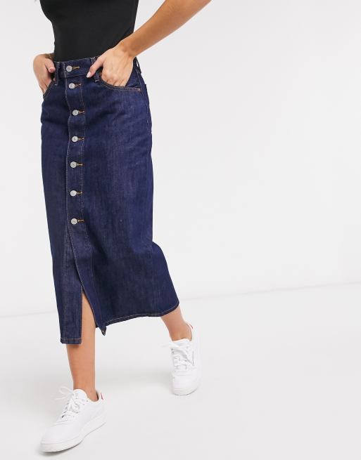 Levi's button front midi skirt in dark wash blue | ASOS