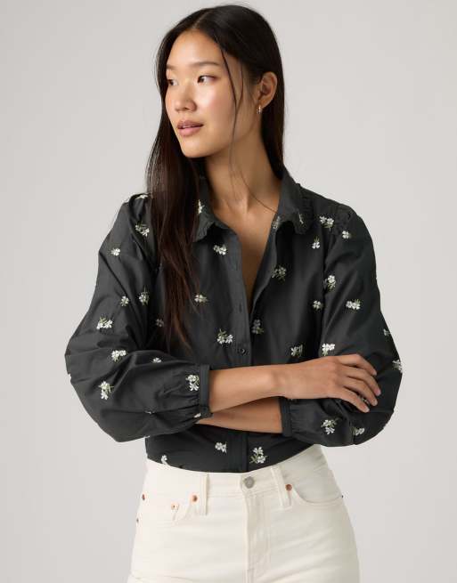 Levi's - Calista - Camisa negra con estampado floral y volantes en el cuello, 2 de 4