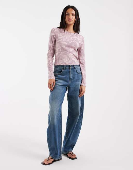 Levi's - camiseta de manga larga estampada con estampado integral en morado lavado, 2 de 4