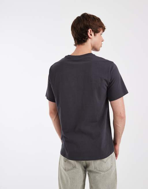 Levi's - camiseta negra con estampado gráfico, 4 de 5