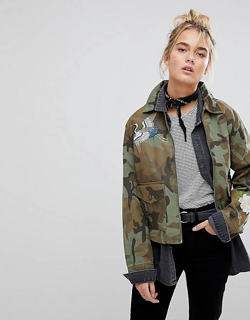 Levi's Camo Coach Jacket with Embroidery