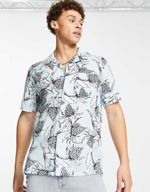 Levi's - Camper - Overhemd met reverskraag in blauw met bladprint