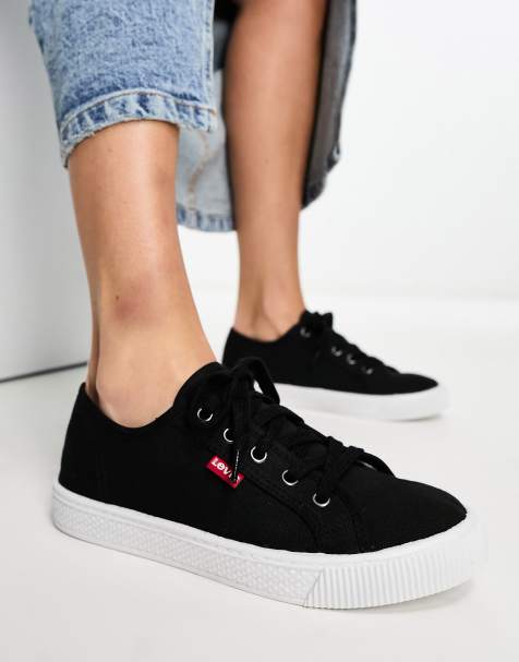 Levi's canvas shoe with red tab in black - view 1
