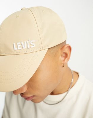 Levi's cap in beige with side logo