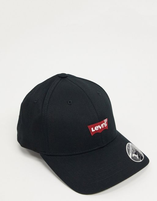 Levi's cap in black with small batwing logo