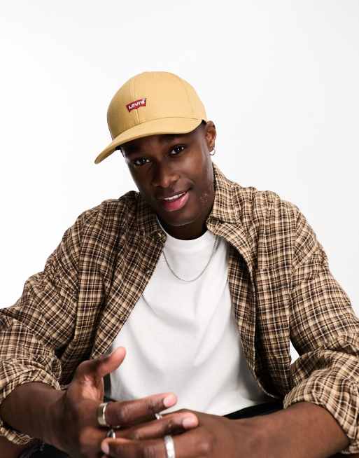 Levi's cap in tan with box tab logo