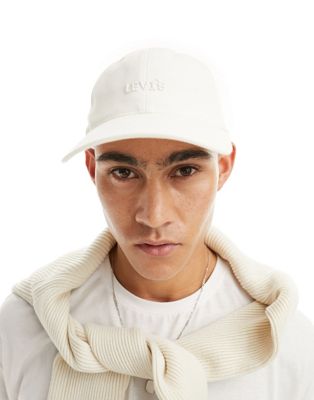 Levi’s cap with logo in white