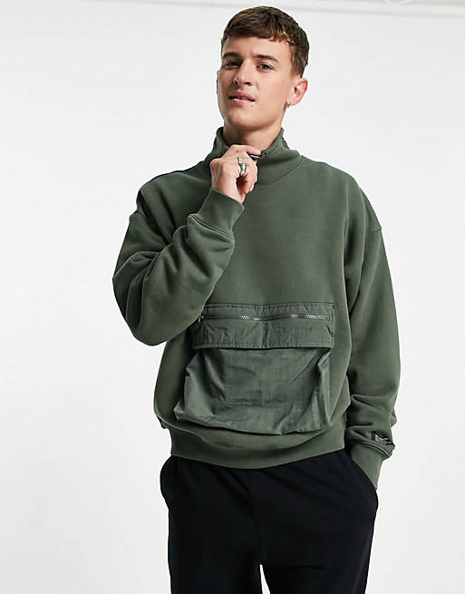 Levi's cargo utility pocket high neck sweatshirt in green 