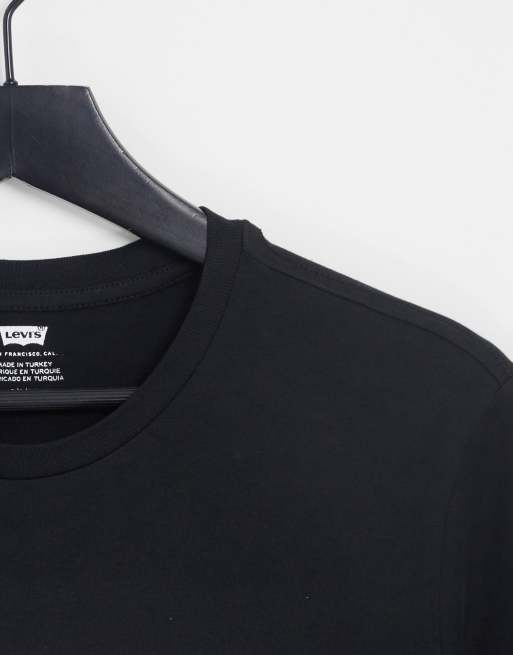 Levi's central batwing badge logo vintage t-shirt in black, 2 of 4