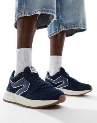 Levi's Charge suede denim trainers in blue-Navy