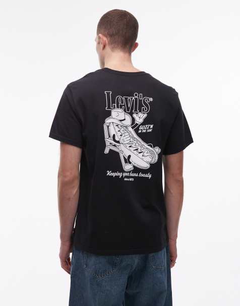 Levi's - Chillin' - Sort T-shirt med grafisk hotdog-print på ryggen - view 1
