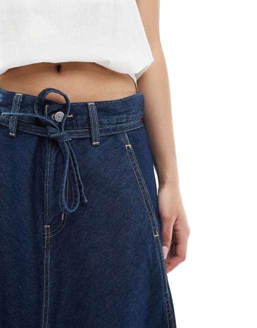 Levi's – Ciemnoniebieska spódnica jeansowa midi, 4 z 5