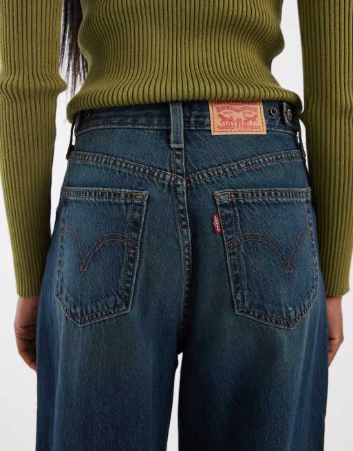 Levi's cinch baggy jeans in dark blue, 4 of 5