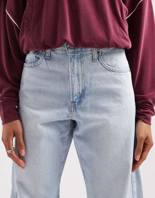 Levi's cinch barrel jeans in bleach wash, 5 of 5