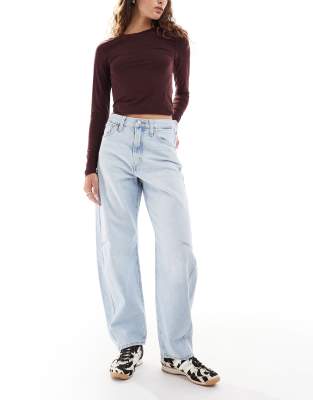 Levi's - Cinch-Barrel-Jeans in heller Waschung-Blau