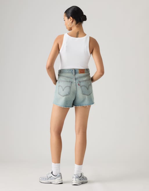 Levi's Cinch mid-thigh shorts in blue, 2 of 4