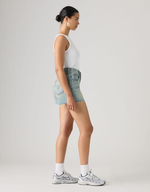 Levi's Cinch mid-thigh shorts in blue, 4 of 4