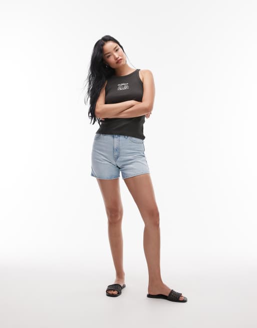Levi's cinch waist mid-thigh denim shorts in light wash
