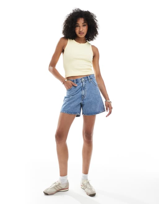 Levi's cinch waist mid-thigh denim shorts in mid wash