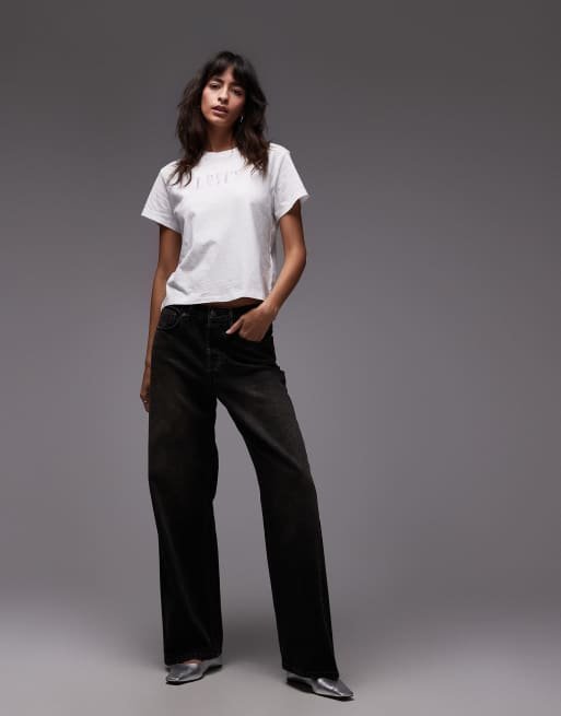 Levi's classic logo t-shirt in white, 3 of 4