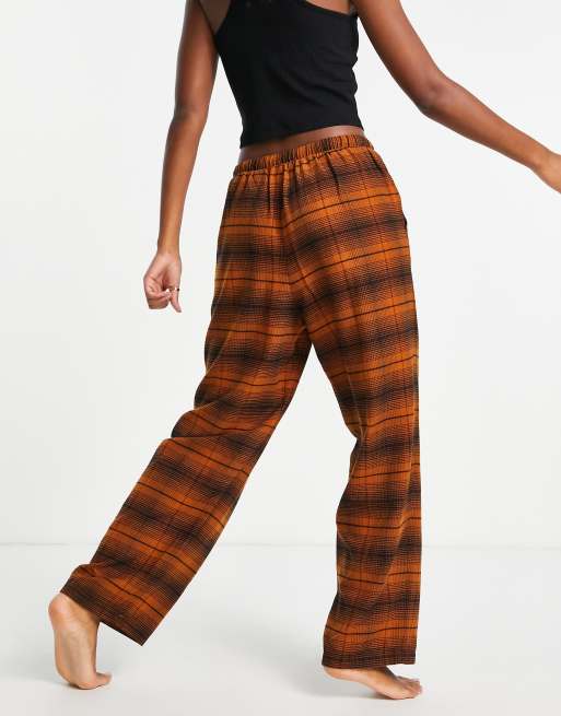 Tan plaid hot sale pants womens