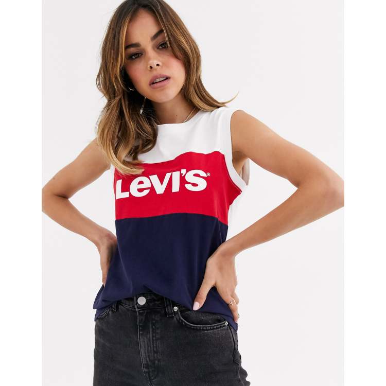 Levis vest top 2025
