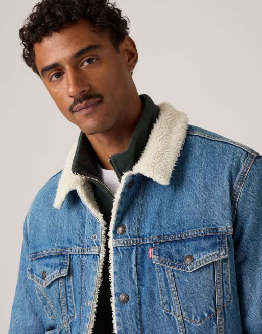 Levi's Corduroy type iii sherpa trucker jacket in blue, 3 of 4