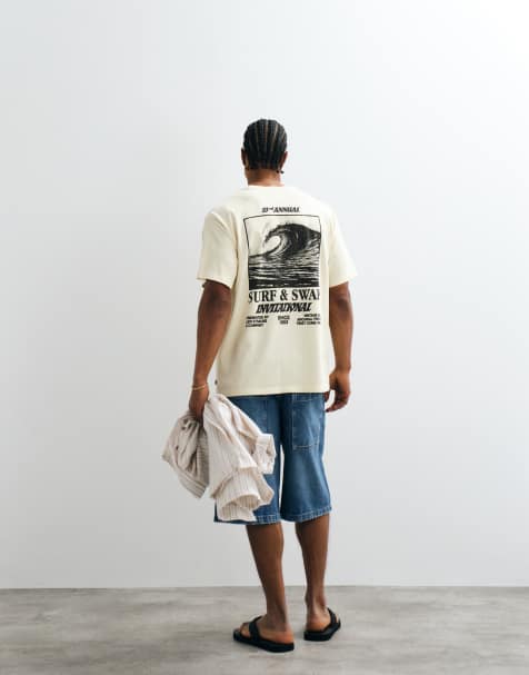 Levi's - Cremefarvet T-shirt med rygprint - view 1