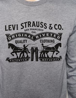 Levi's Crew Sweatshirt 2 Horse Logo | ASOS