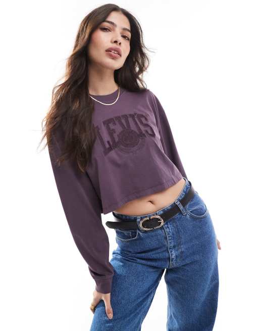 Levi's - Cropped T-shirt met varsity logo in dezelfde tint en lange mouwen in paars